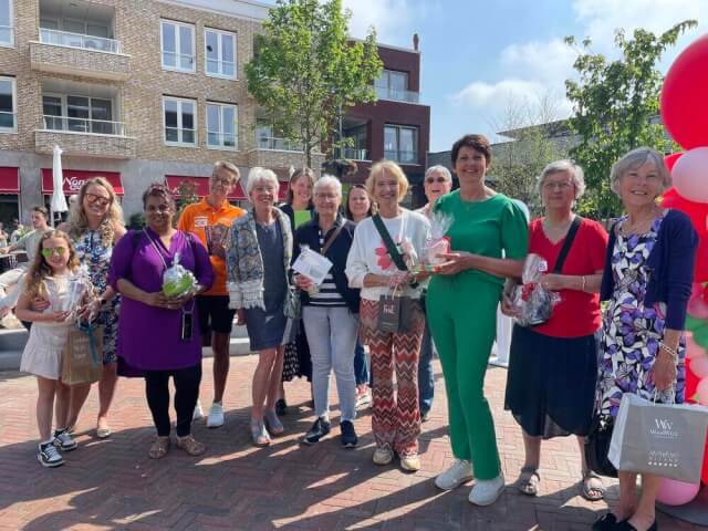 Berkel opent een groot succes en prijzen Moederdag opgehaald